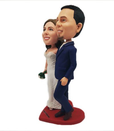 Holding Hands Couple Bobblehead