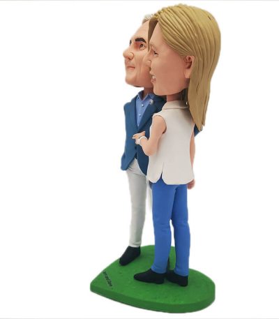 Couple In-Love Personalized Bobblehead Anniversary Gift