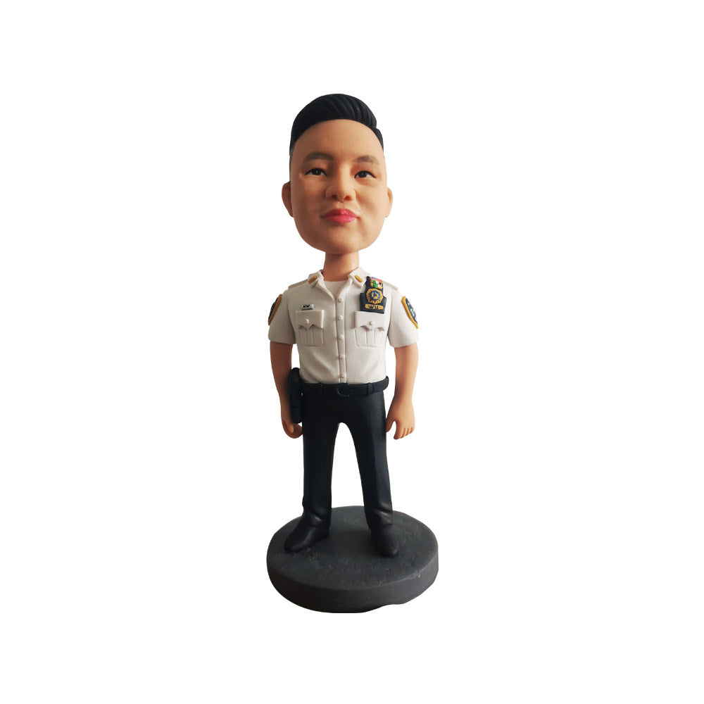 Singapore Policeman Bobblehead Singapore Policeman Bobblehead